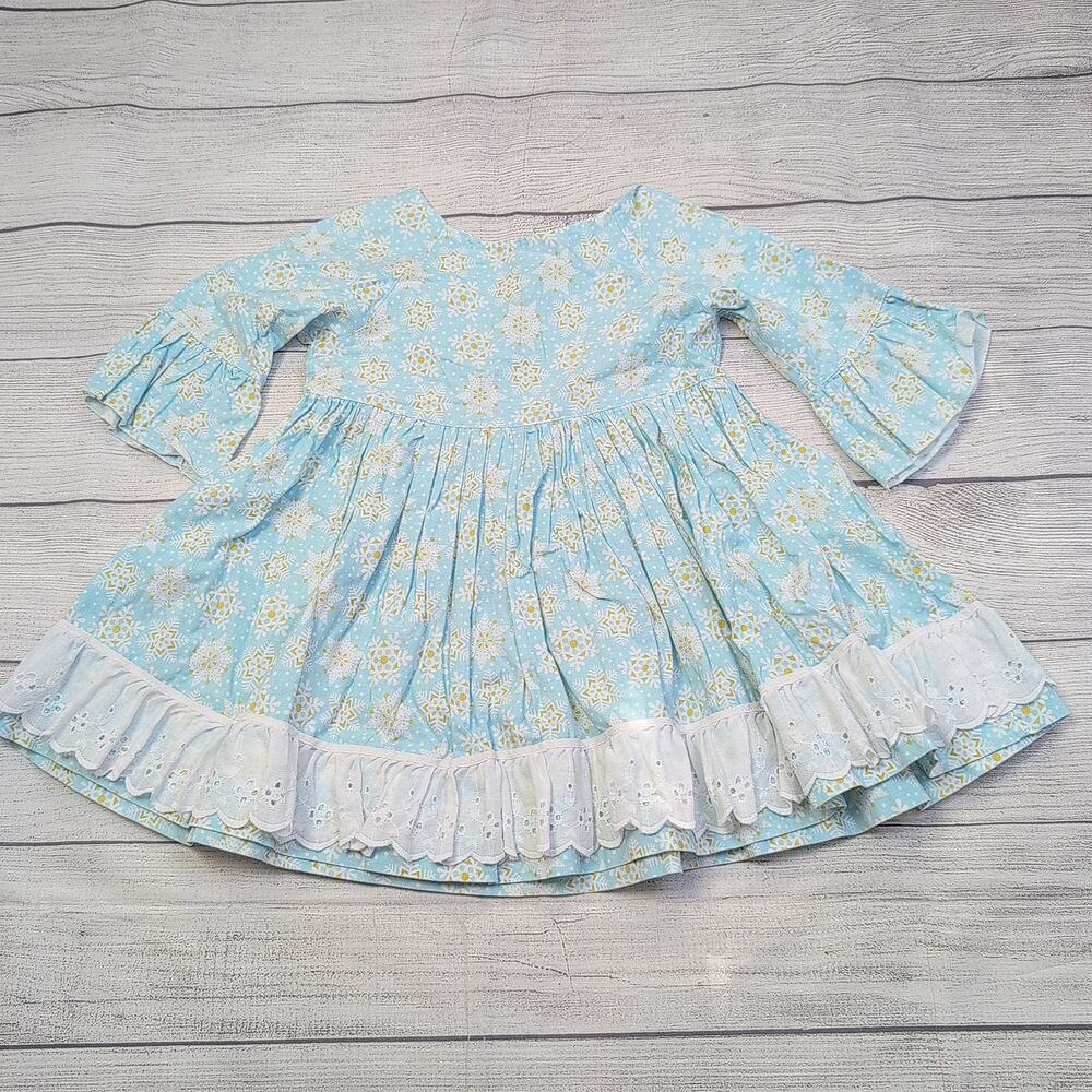 6 Matilda Jane Platinum Snow Flurry Raglan Top